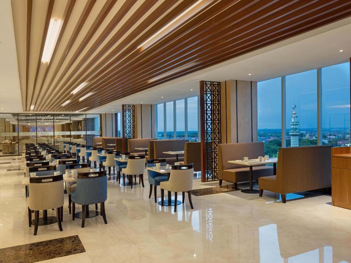 ASTON Inn Gresik Exterior foto